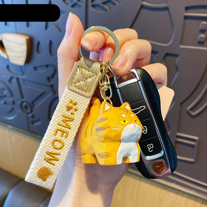 Cute Creative Resin Wood Carving Cat Standing Keychain