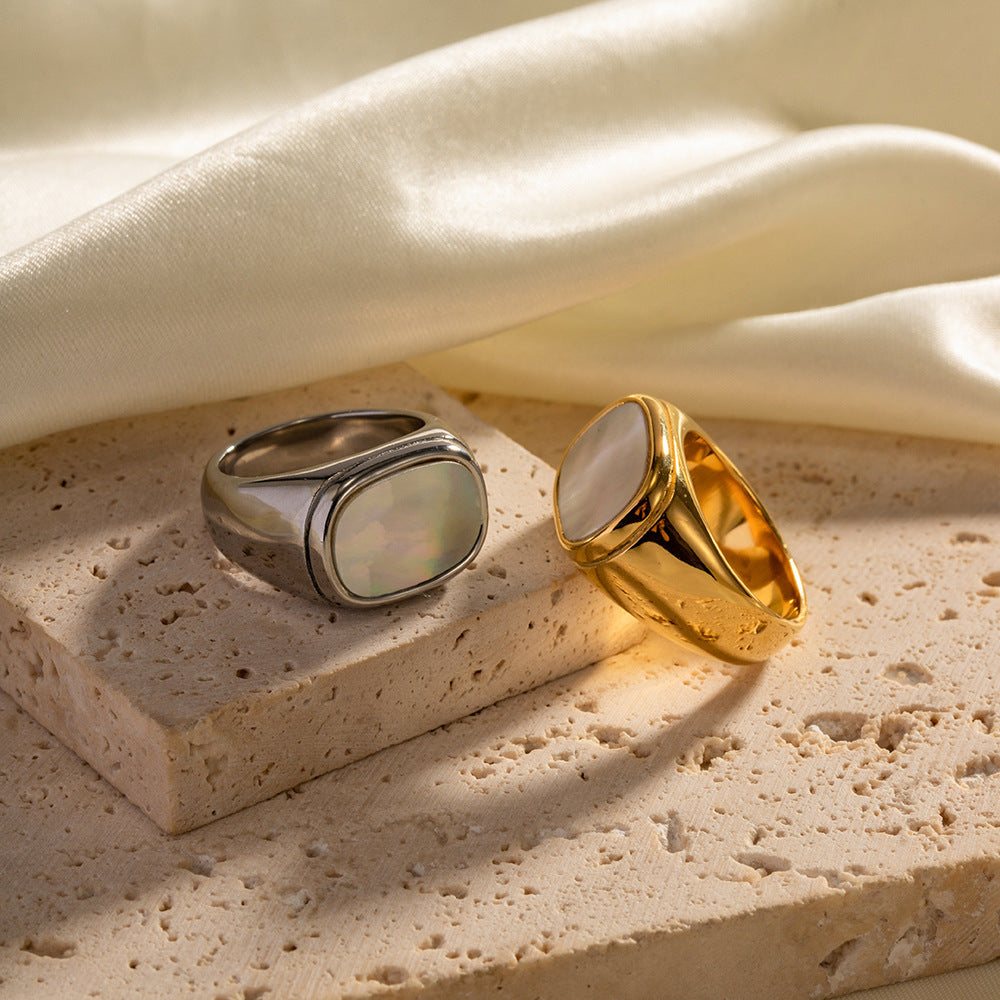 18K Gold Vacuum Plating Stainless Steel Square White Shell Ring