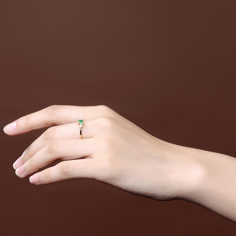 18K Gold Simulation Square Emerald Ring
