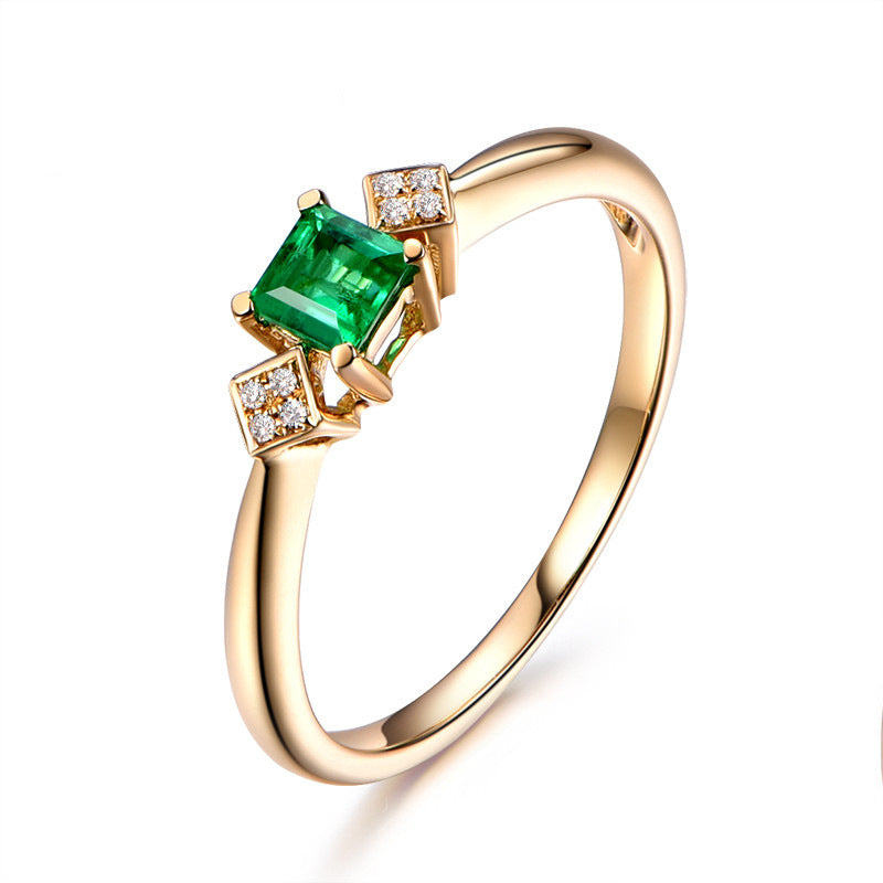 18K Gold Simulation Square Emerald Ring