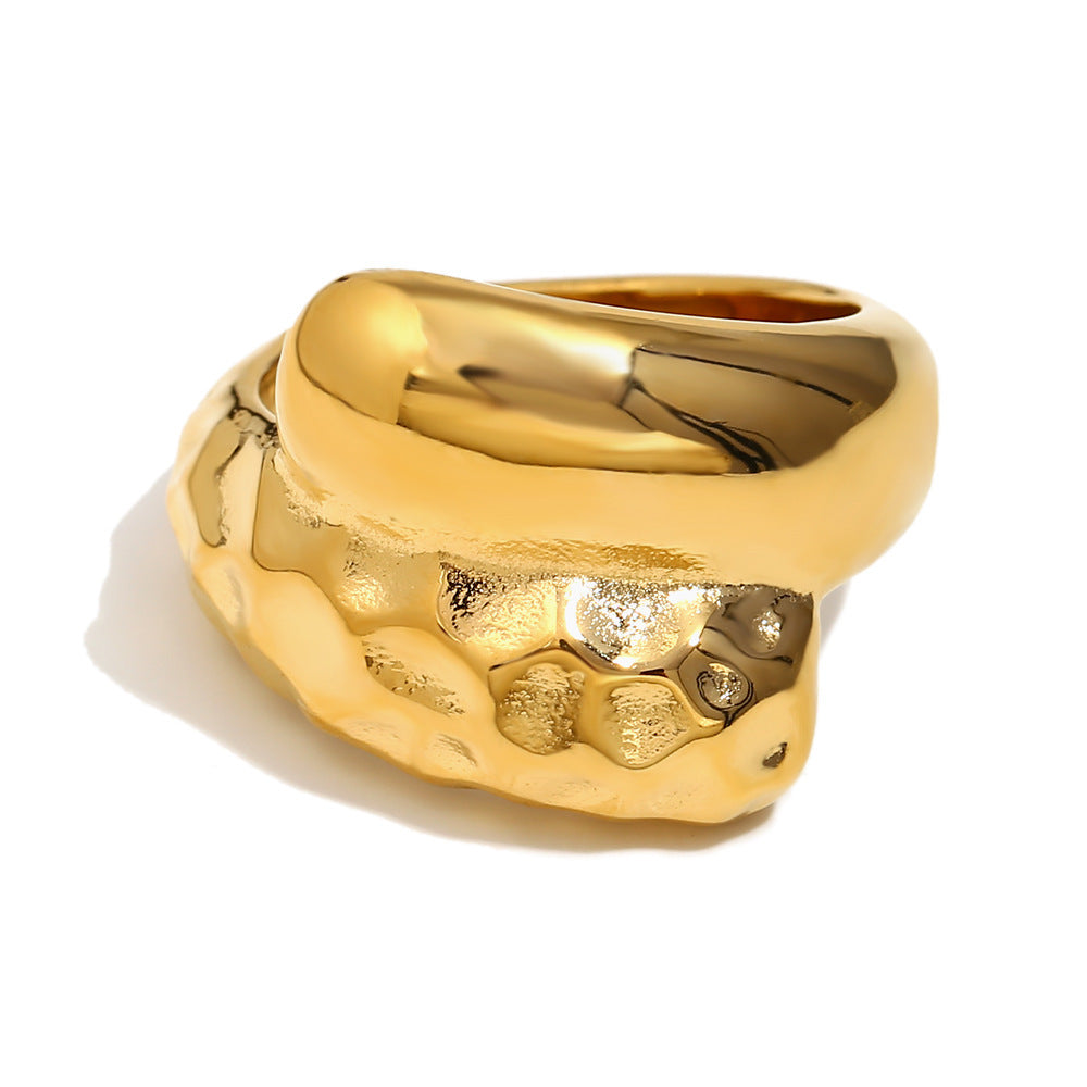 Stainless Steel 18K Gold Plating Bread Love Beating Pattern Signet Ring