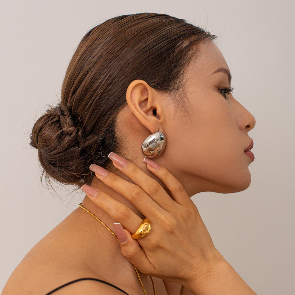Women's Fashion 18K Gold Stainless Steel Oval Earrings
