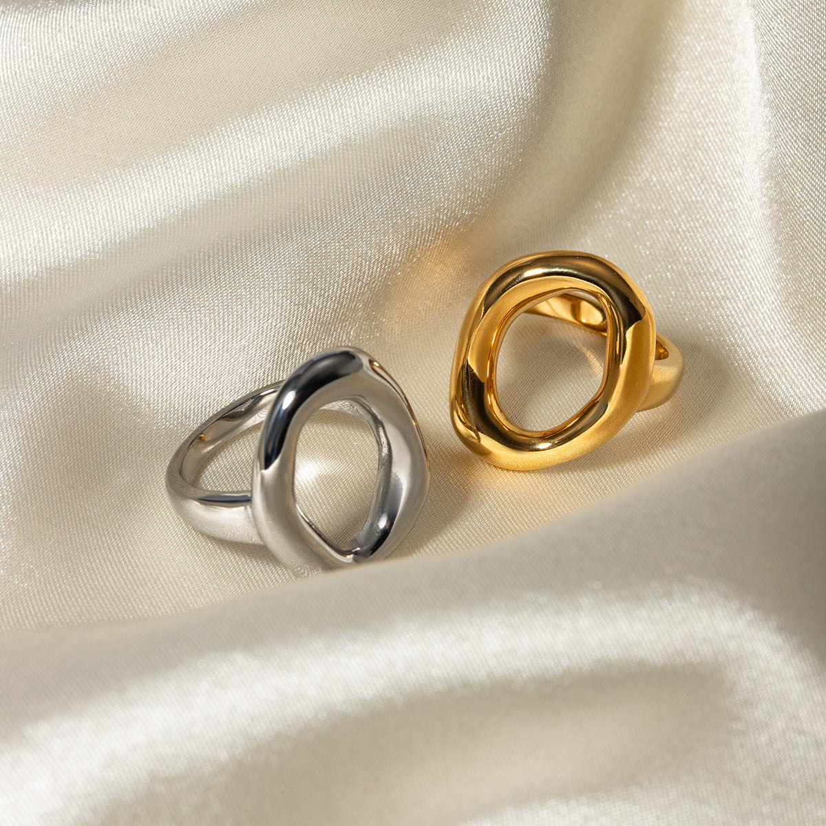 European And American Ins Style 18K Gold Stainless Steel Oval Hollow Closed Ring