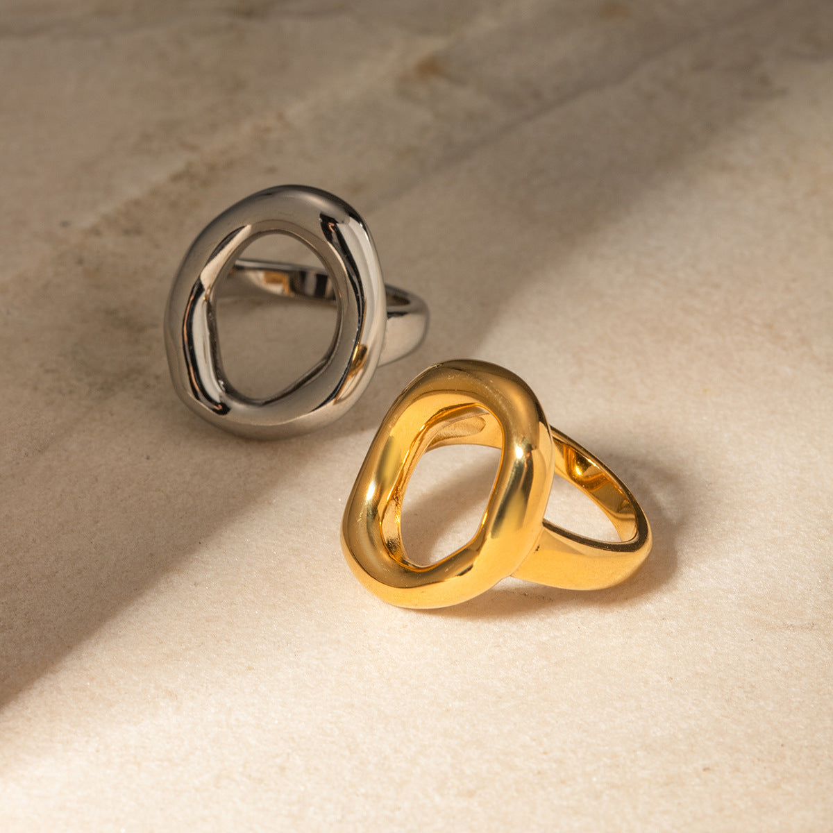 European And American Ins Style 18K Gold Stainless Steel Oval Hollow Closed Ring