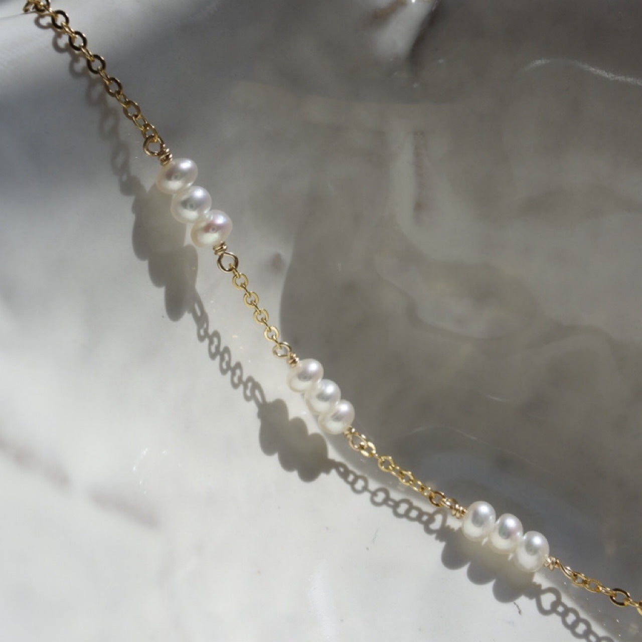 Aurora Natural Freshwater Pearl Silver Plated 18 Gold Bracelet