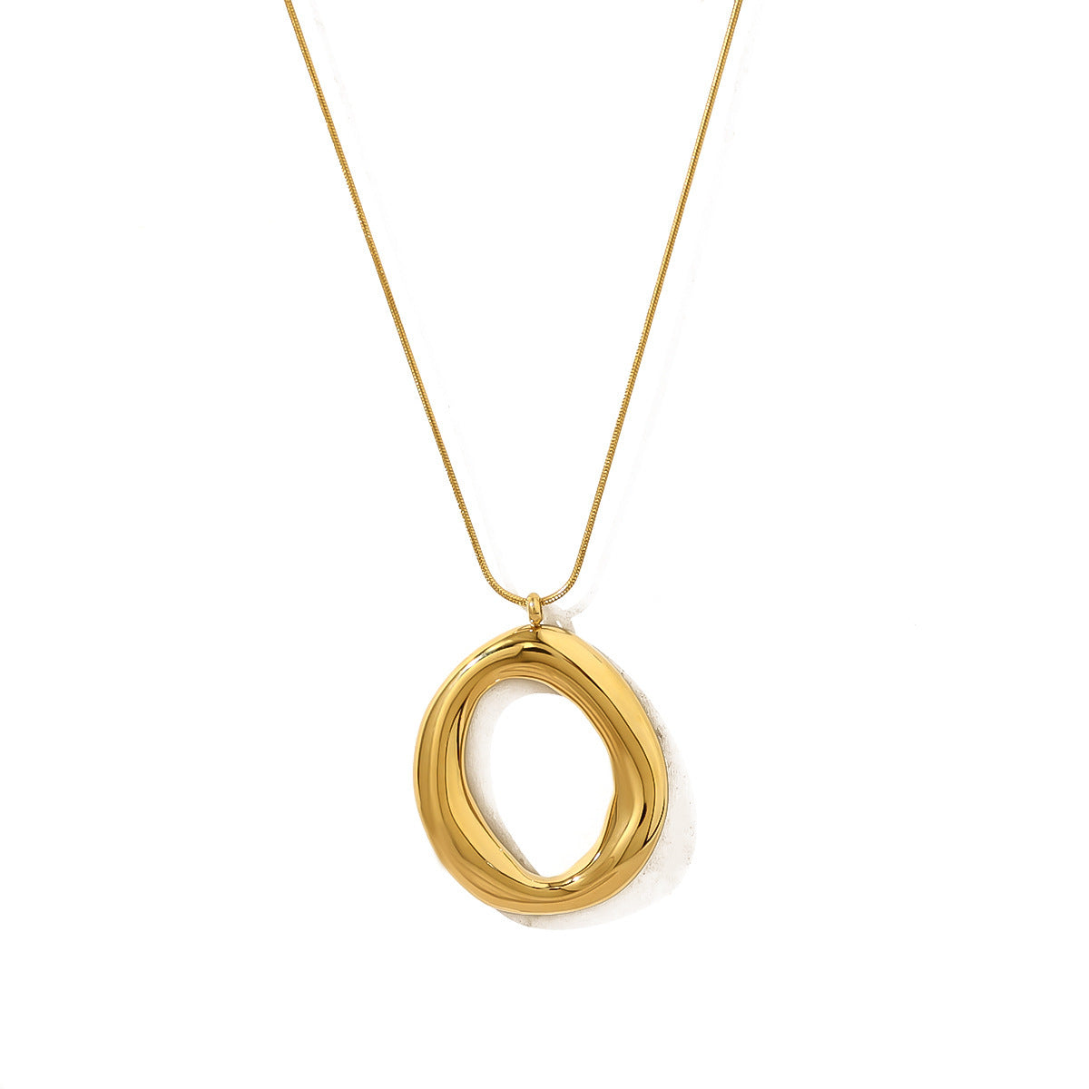Stainless Steel 18K Gold Plating Simple Glossy O-type Ring Pendant Necklace