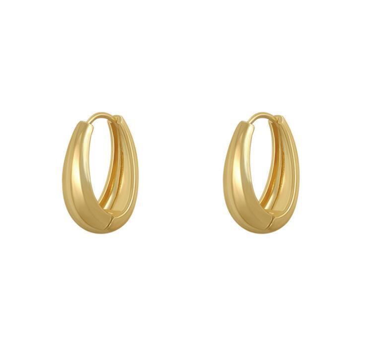 Vintage Graceful Geometric Stud Earrings