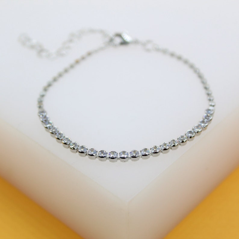 18k Gold Filled Tennis Disc Bracelet (I137A)